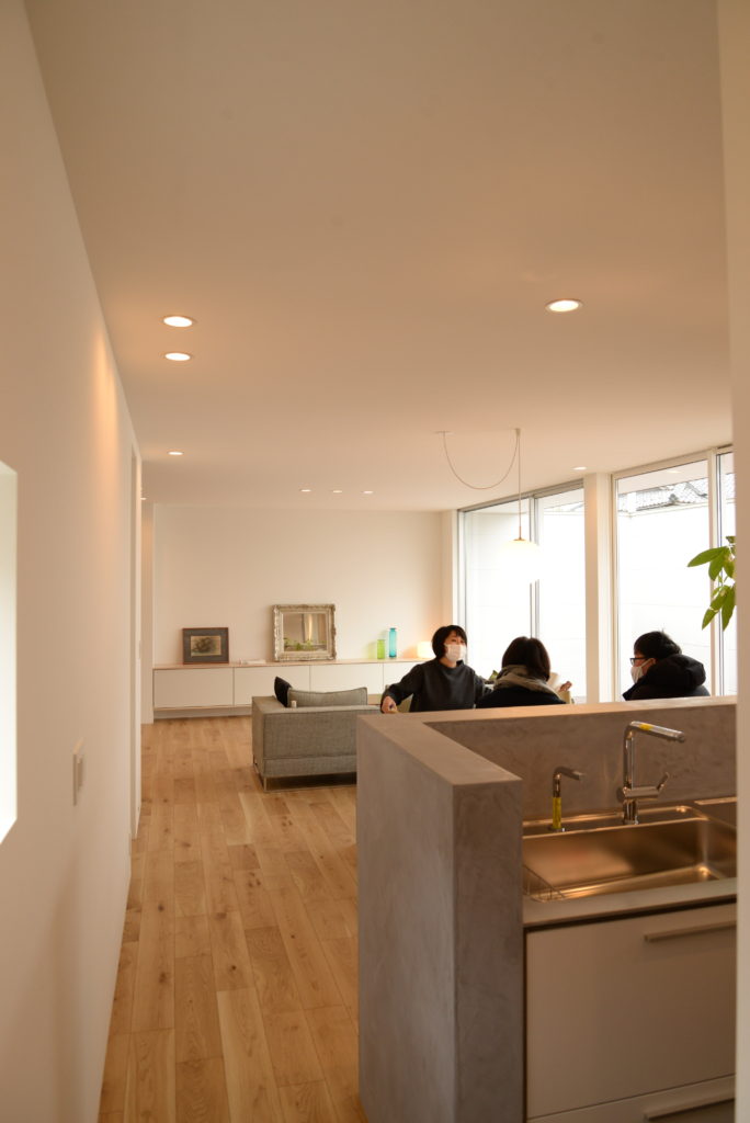 内覧会会場にて