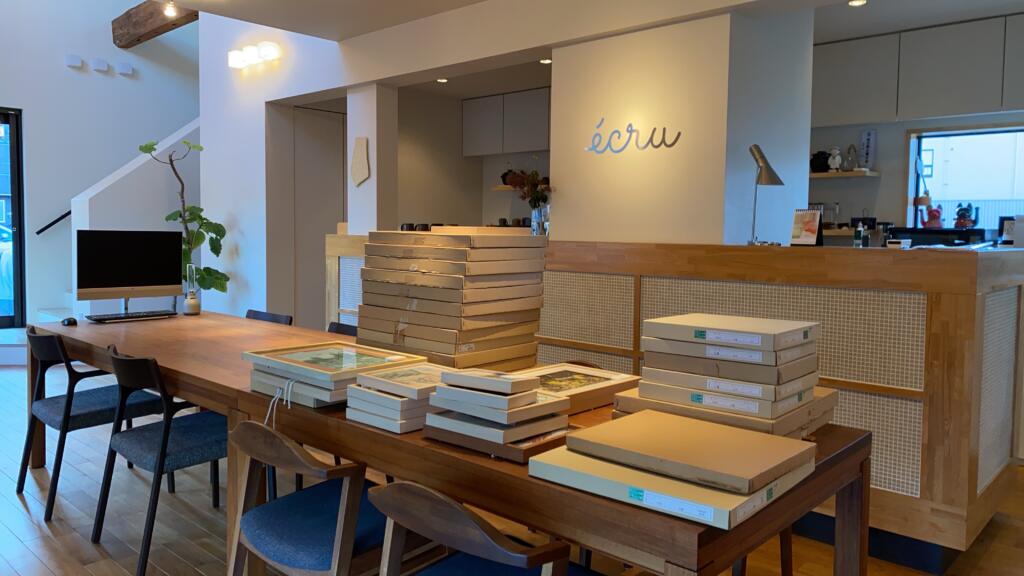 イシサカゴロウさんの個展の作品が届きました