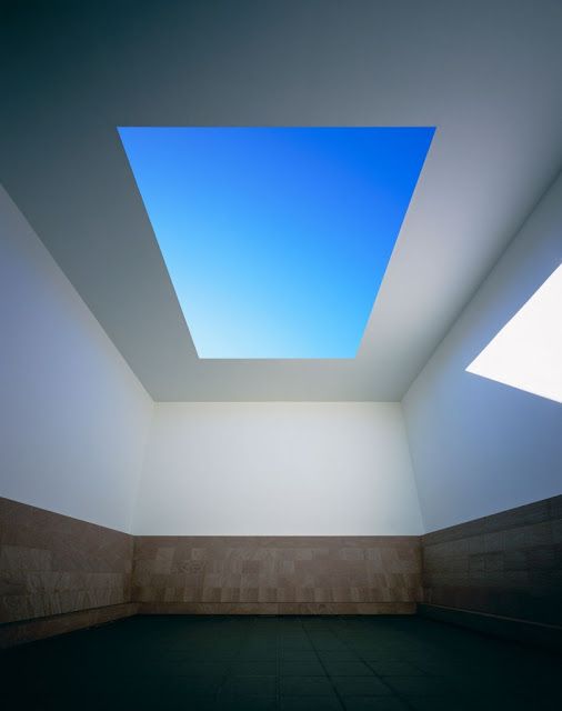 タレルの部屋に着想を得た庇のディテール