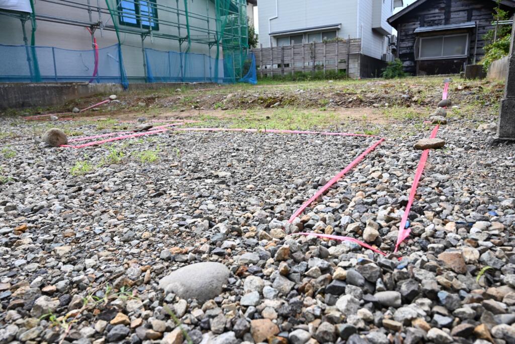 地縄を張り終えた大宮２の家