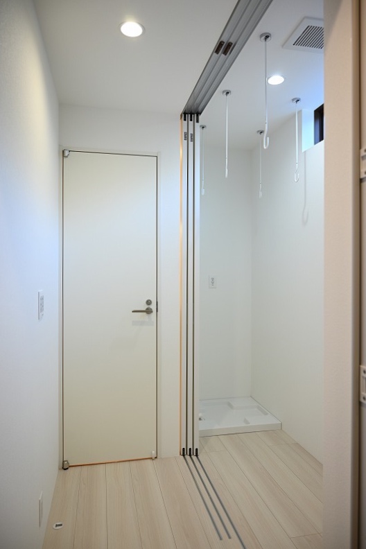 タオルをたくさん干すためのランドリールーム