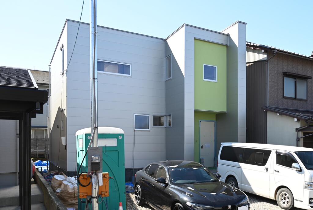 「安挺の家」の色の設計｜色彩と空間構成から生まれる“安定”の住まい